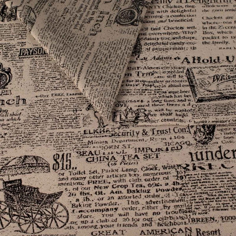 Kremowa tkanina obiciowa Oldpress z precyzyjnie tkanym wzorem starej gazety – Obiciowe.pl